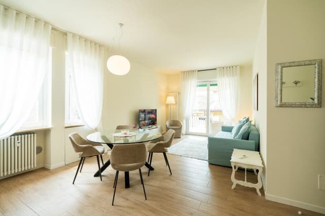 Two-Bedroom Deluxe Apartment with Balcony