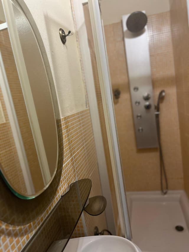 Small Single Room