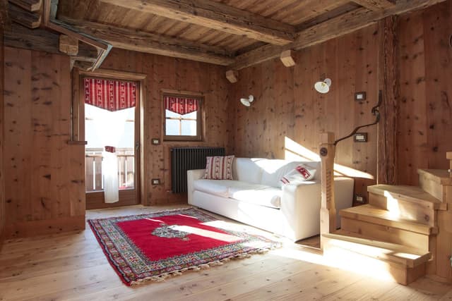 Two-Bedroom Deluxe Apartment with Garden View