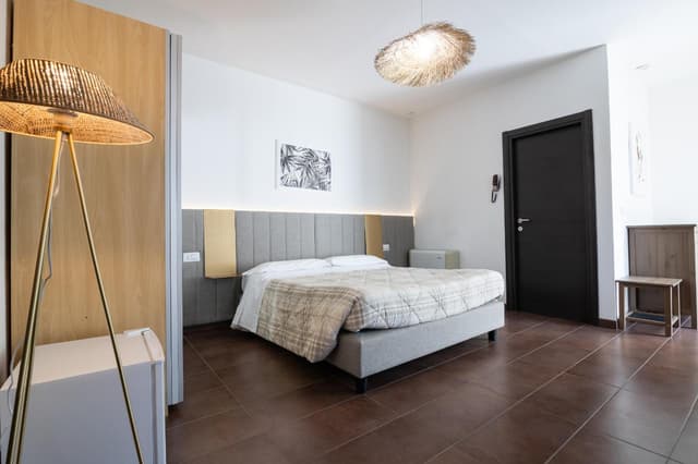 2 Connecting Double Rooms