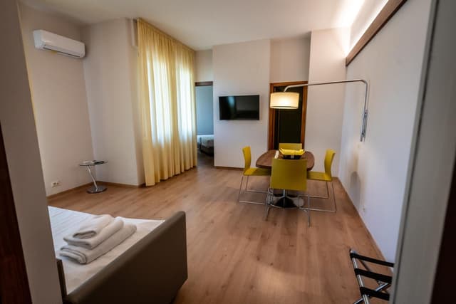 Two-Bedroom Apartment (4 Adults)