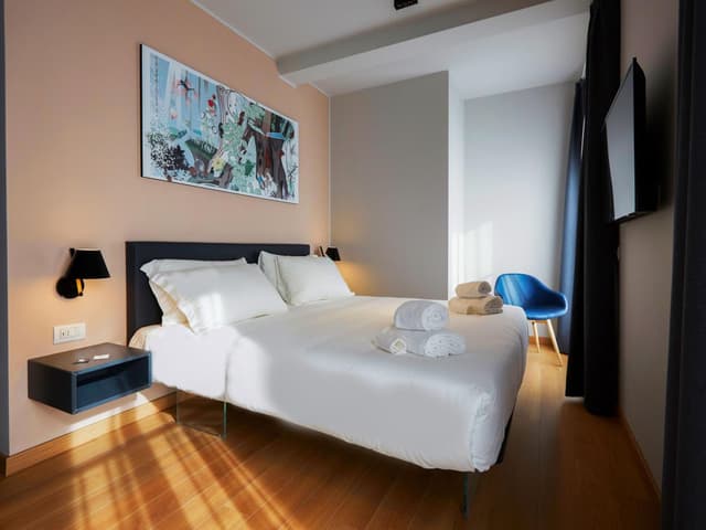 Creator - King Size Bed