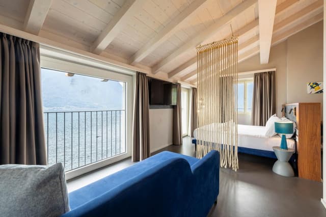Superior King Suite