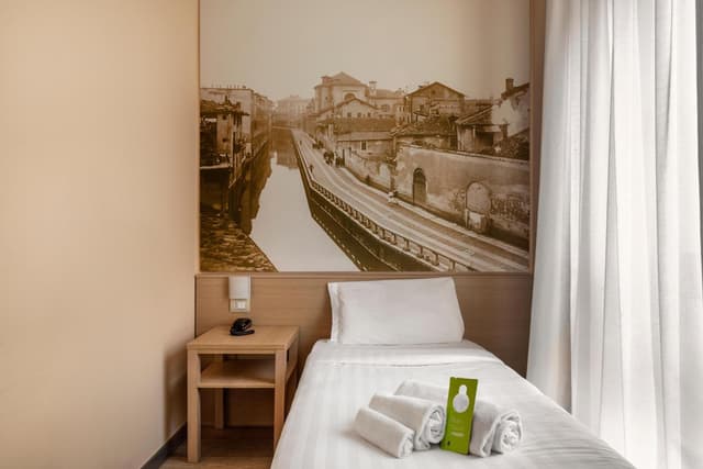 Single Room