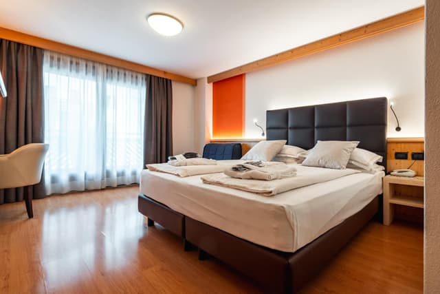 Superior Double Room with Balcony