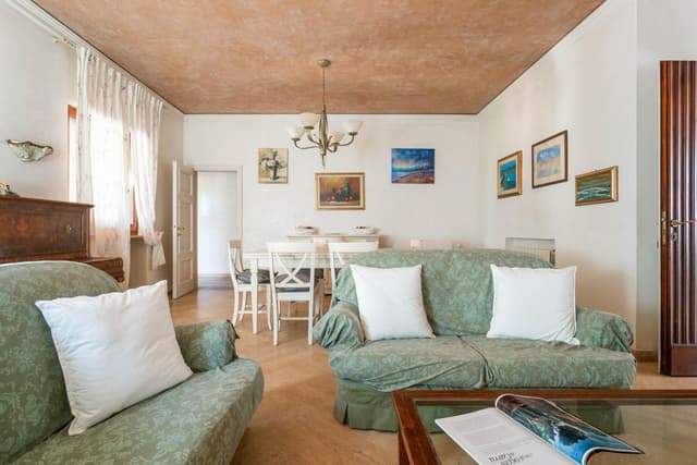 Two Bedroom Apartment and Garden View
