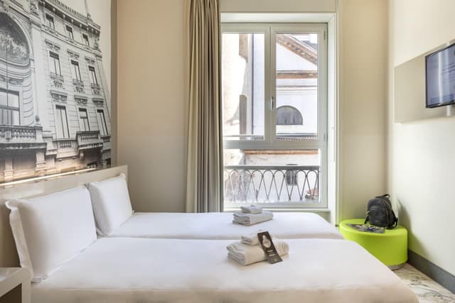 Twin Room