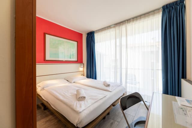 Double or Twin Room with Garden View