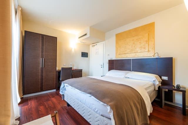 Basic Double Room