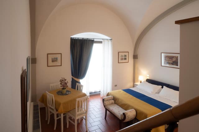 One-Bedroom Apartment (1 Adult)