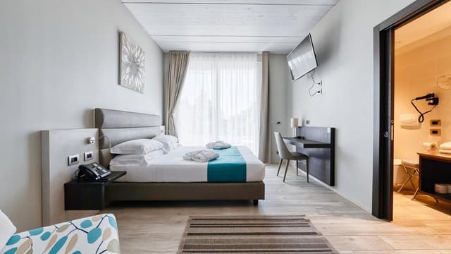 Classic Double or Twin Room
