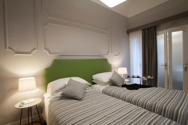 Standard Twin Room