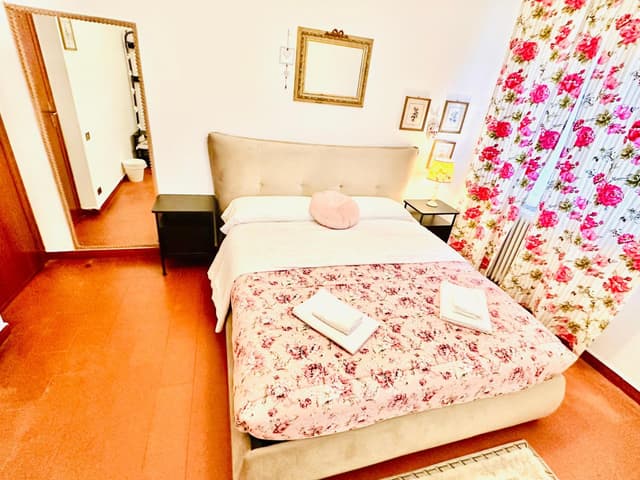 Double Room with Private External Bathroom
