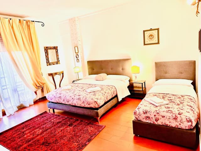 Triple Room with Private Bathroom And Balcony