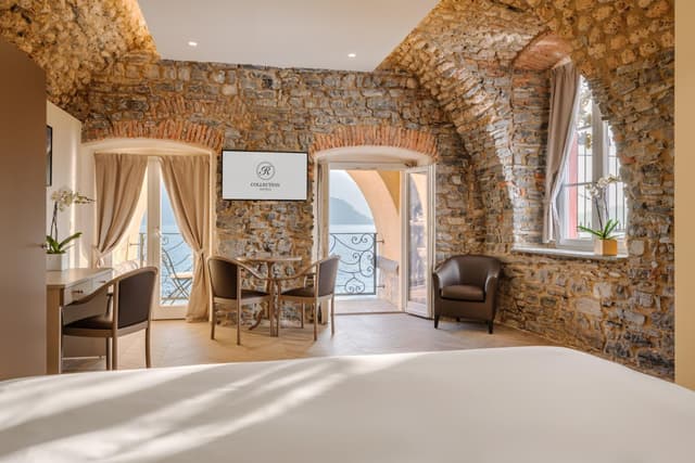 Suite with Balcony