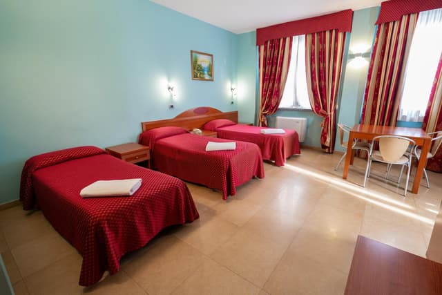 Triple Room