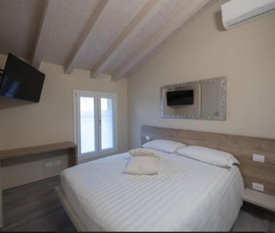 King Room with Balcony