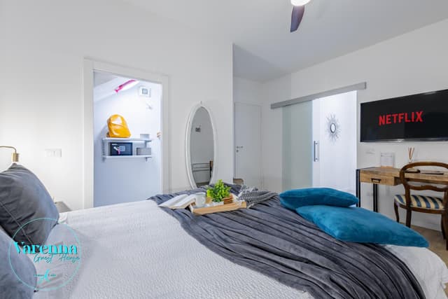 King Room with Garden View