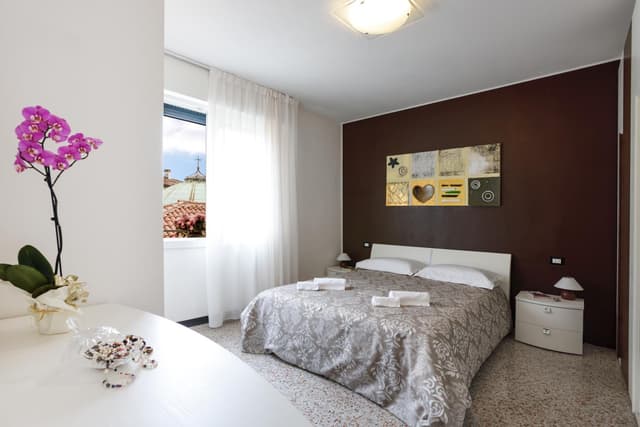 Apartment with City View