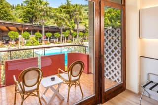 Triple Room with Pool View