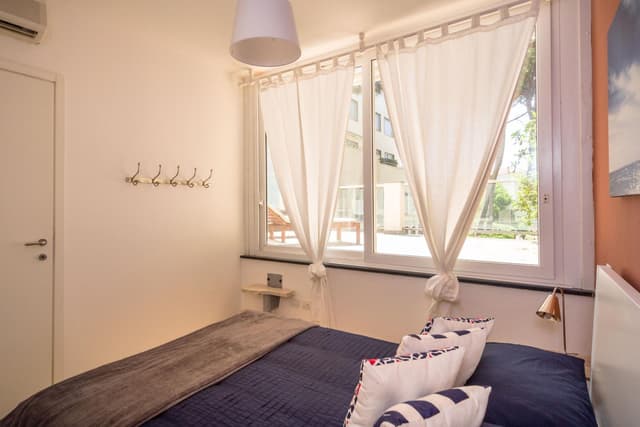 Apartment with Terrace - Split Level