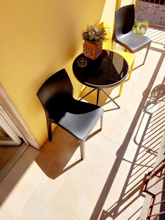 Two-Bedroom Deluxe Apartment with Balcony