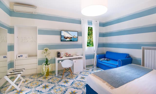 King Room with Spa Bath