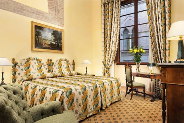 Connecting Rooms