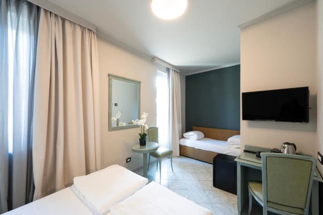 Executive Triple Room