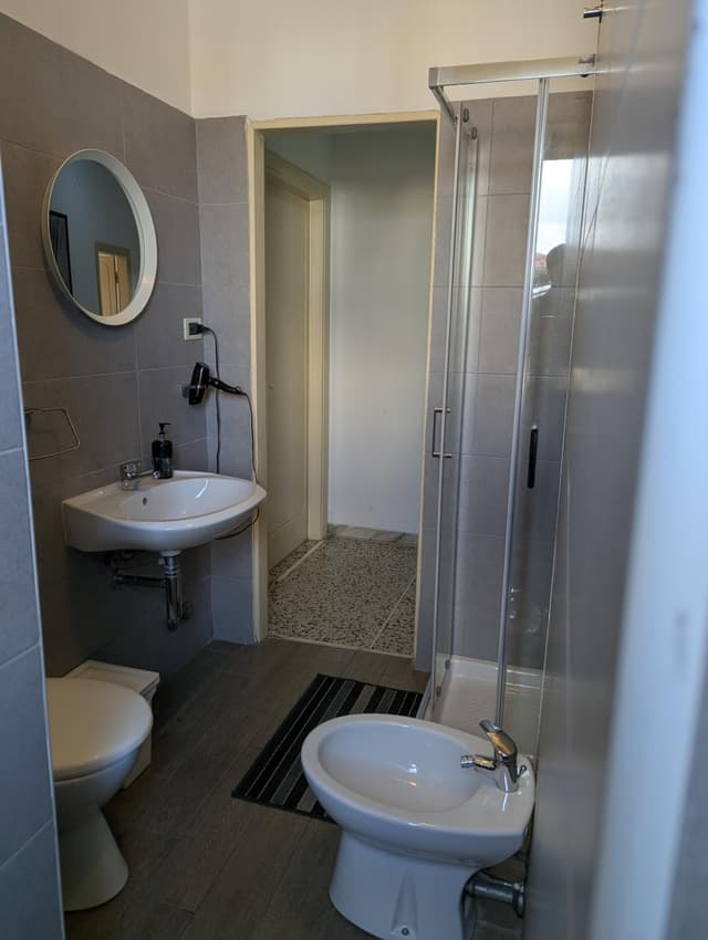 Single Room with Private External Bathroom