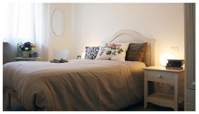 Single Room with Private Bathroom