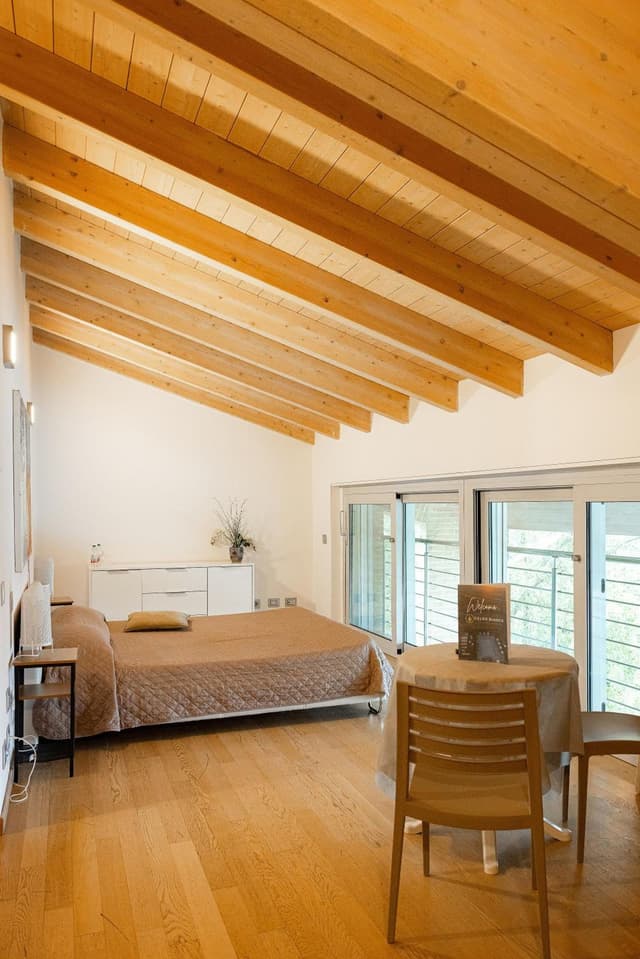 Large Double Room