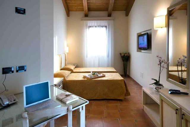 Triple Room with Garden View