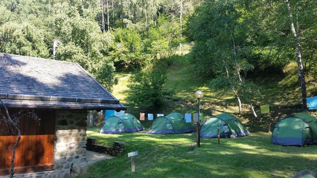 Empty lot only for tent