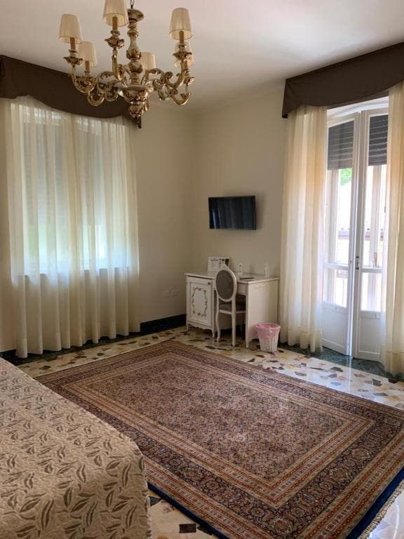 Triple Room with Private External Bathroom