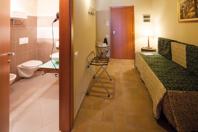 One-Bedroom Apartment (3 Adults)