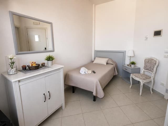 Single Room with Lake View