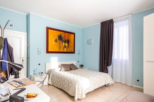 Deluxe Room (2 Adults + 1 Child)