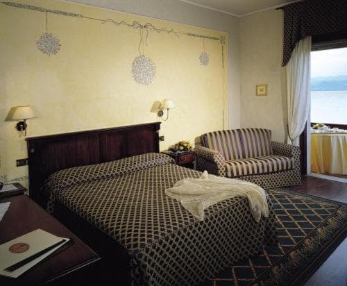 Superior Triple Room with Lake View