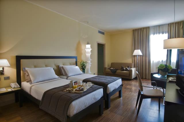 Executive Triple Room