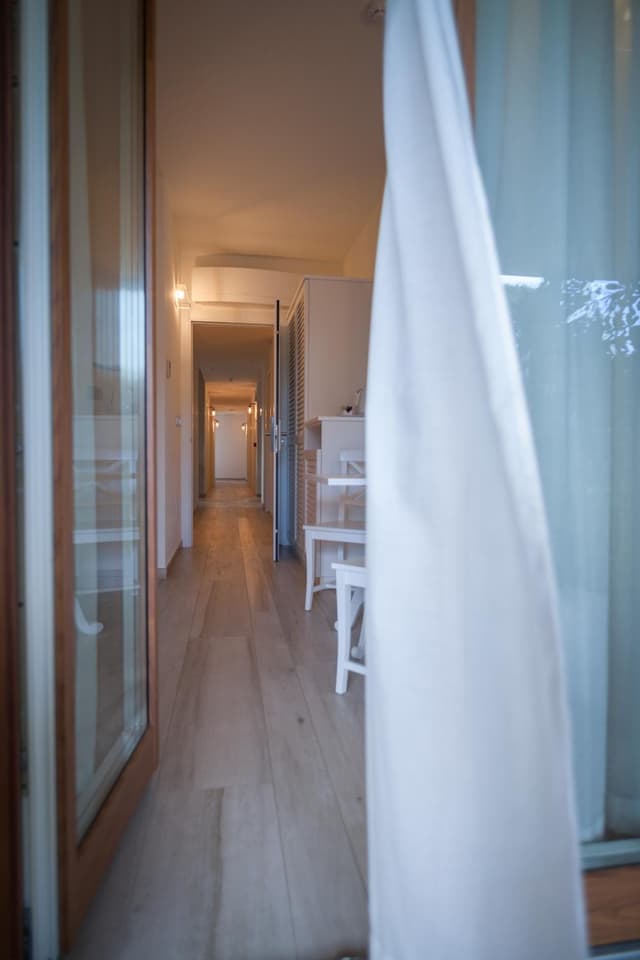 Queen Room with Garden View