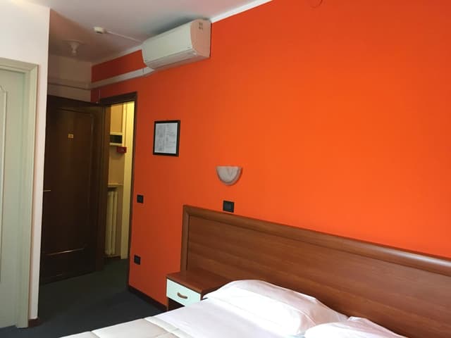 Double or Twin Room with Bathroom