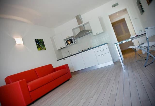 One-Bedroom Apartment (4 Adults)