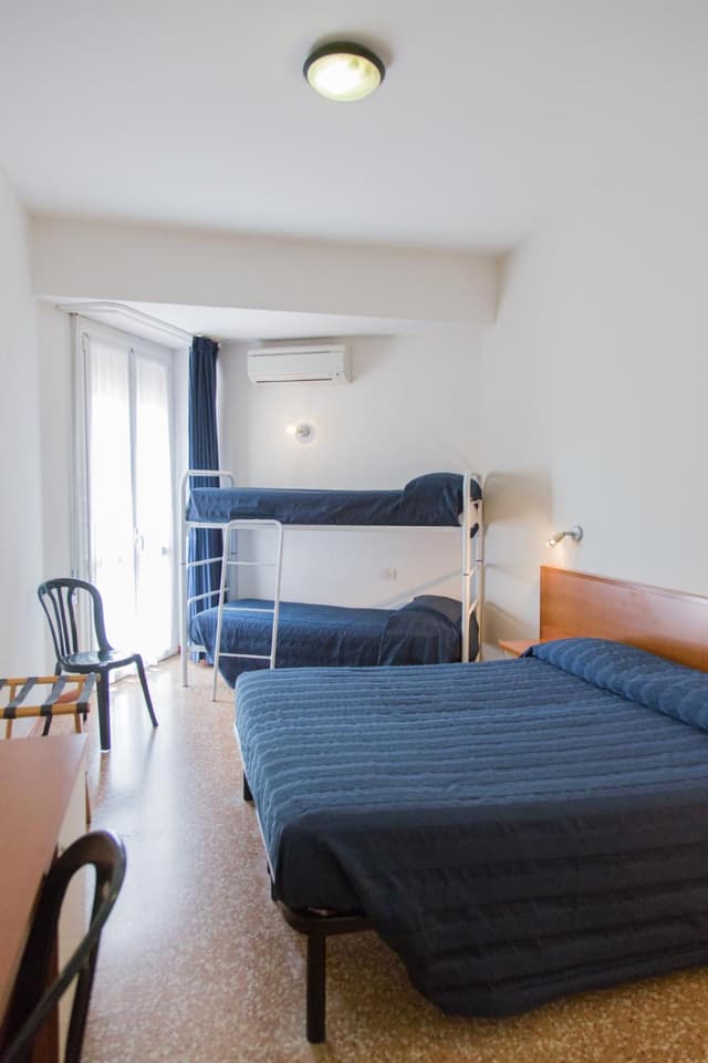 Quadruple Room with Sea View