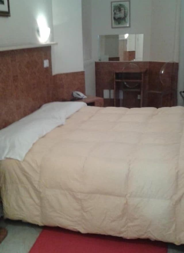 Senior Triple Room