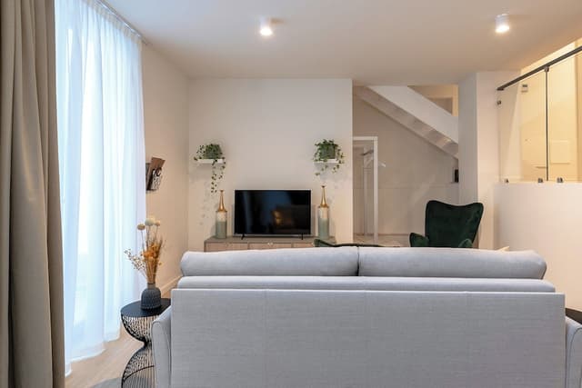 Design Duplex, Garden View