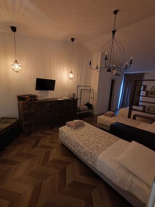 Design Studio Suite, Garden View