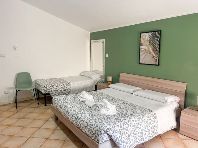 Standard Triple Room (Shared Bathroom)