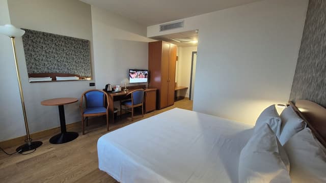 Classic Double or Twin Room