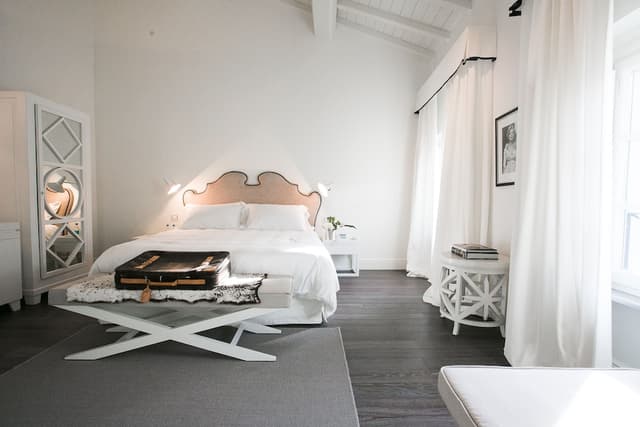 Junior Suite (Double Single Use)